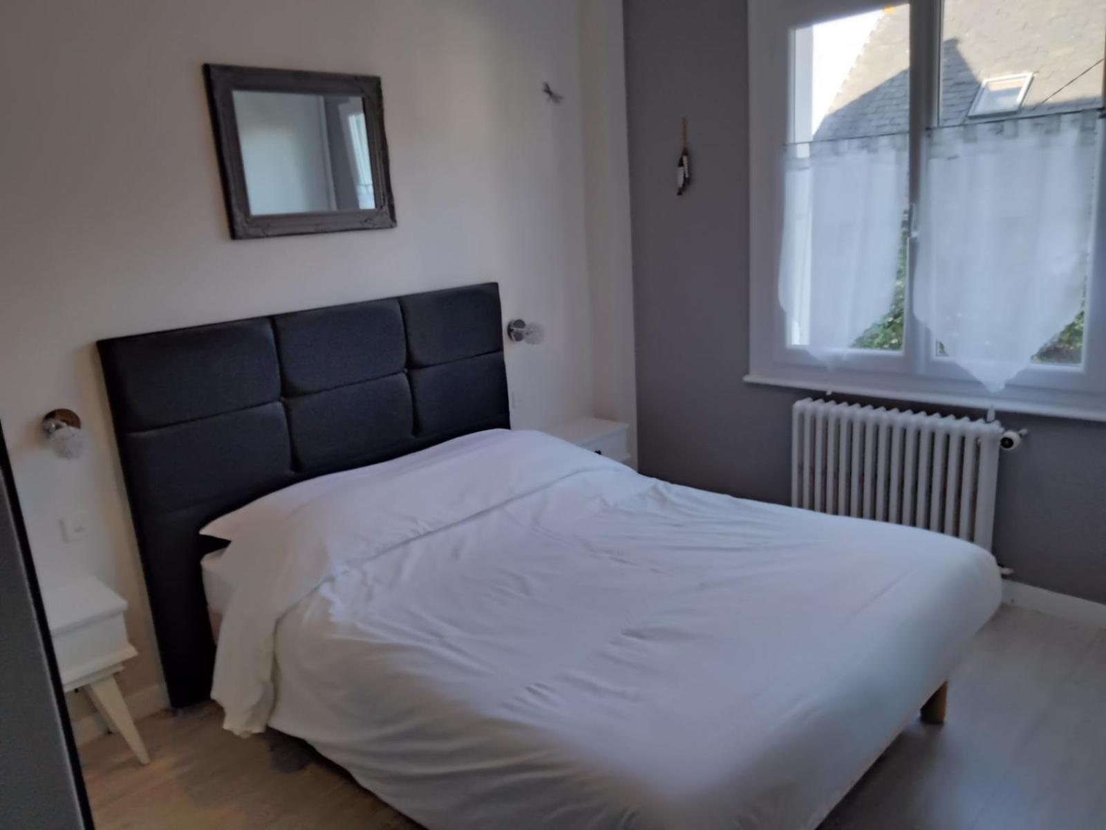 Hôtel-Relais De Trefeuntec Plonévez-Porzay Kamer foto