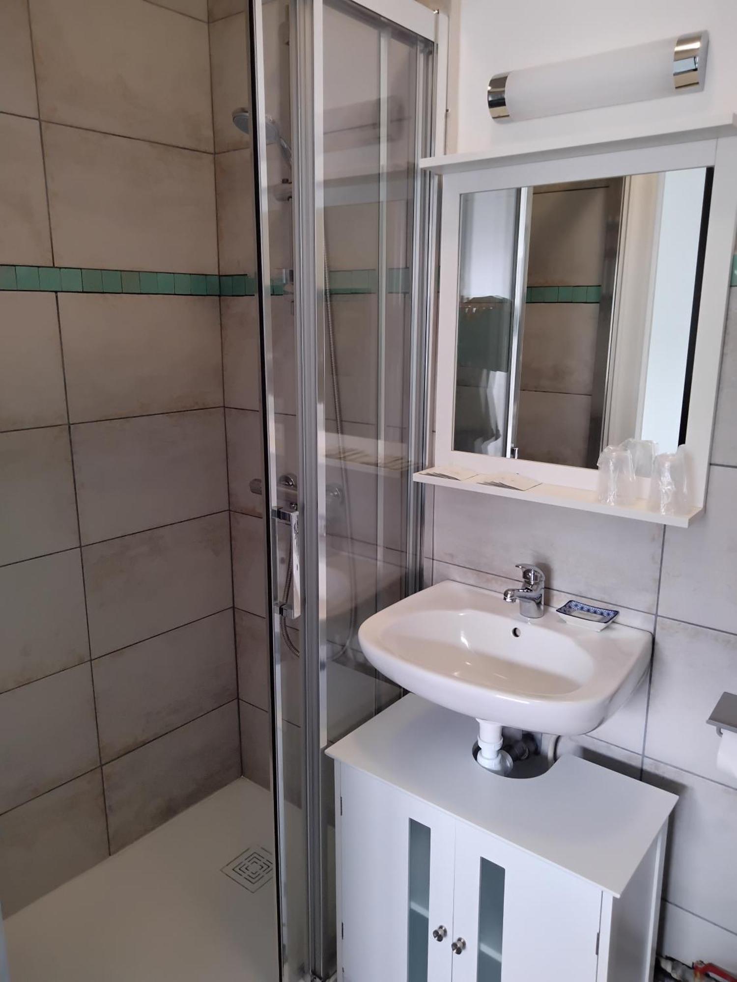 Hôtel-Relais De Trefeuntec Plonévez-Porzay Kamer foto